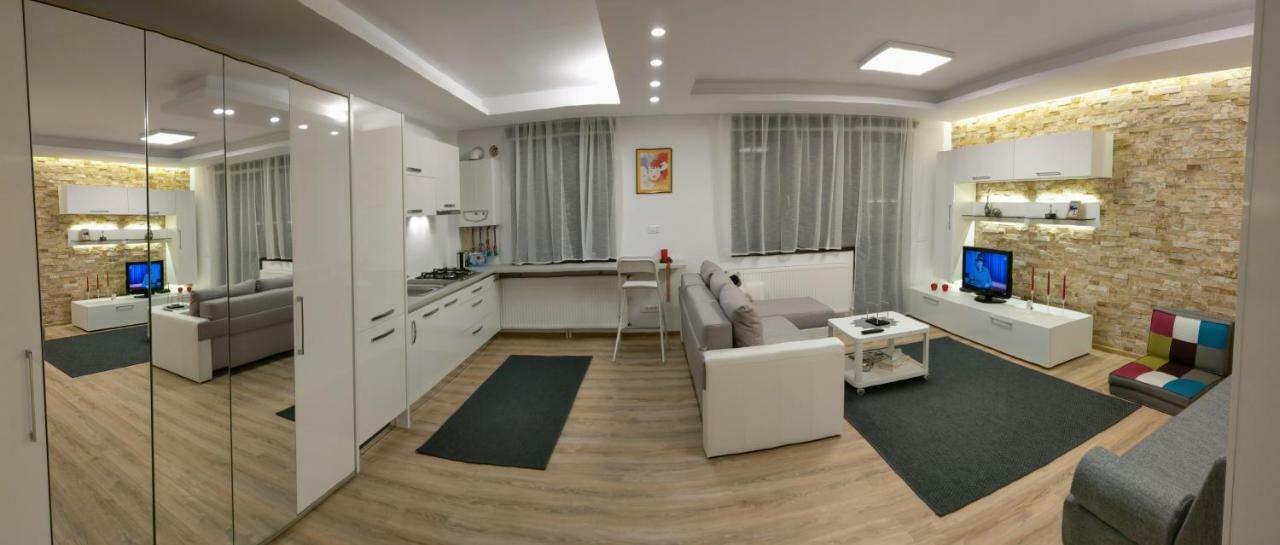 Studio 10 Buşteni Екстериор снимка