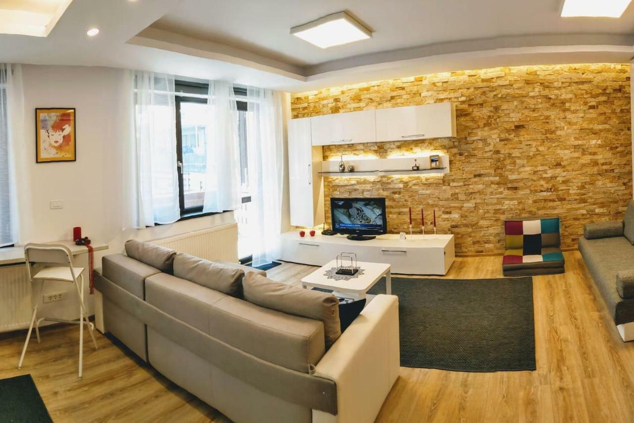 Studio 10 Buşteni Екстериор снимка
