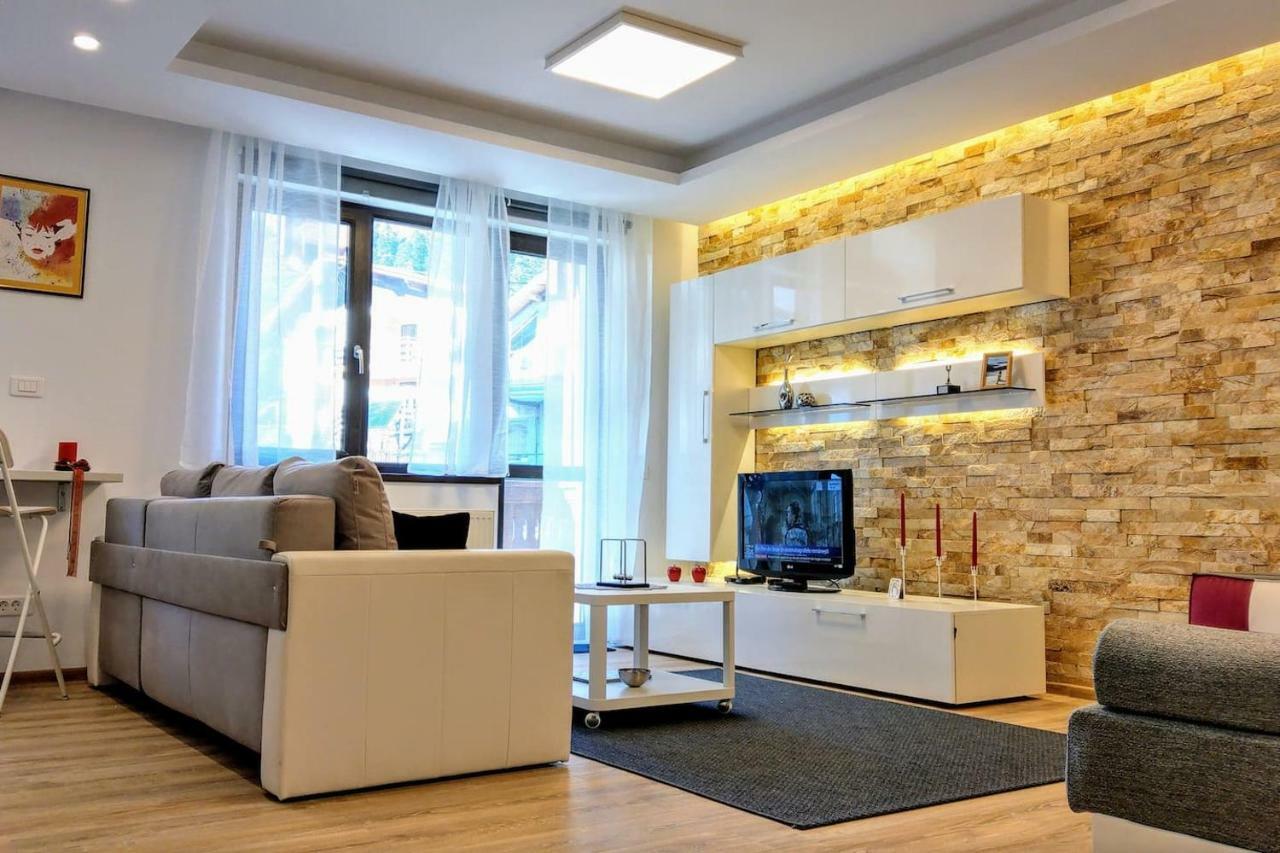 Studio 10 Buşteni Екстериор снимка