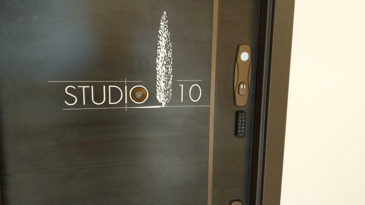Studio 10 Buşteni Екстериор снимка